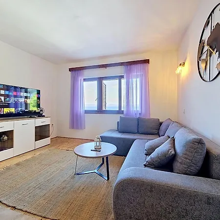 Sea Wiew 1 By Interhome *
